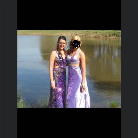 Wow! Prom & Pageant Purple & Silver Sequined Prom Dress Size 2 - Picture 3 of 12